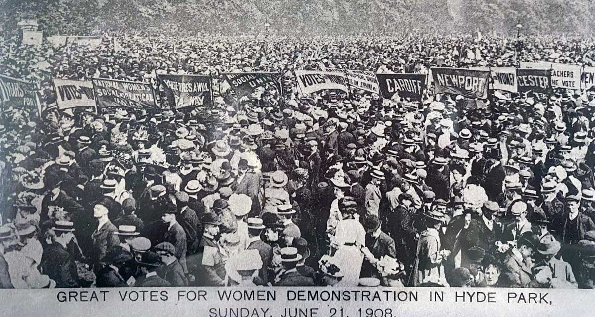 Große Demonstration zum Frauenwahlrecht im Hyde-Park, 21. Juni 1908. Foto: Women’s Library, London School of Economics, TWL.2002.335