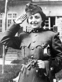 Hannah Senesh in Uniform: © http://en.wikipedia.org/wiki/Hannah_Szenes