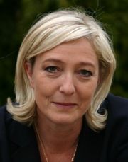 Marine Le Pen. Foto: Off2riorob. Front National. Lizenz: CC BY-SA 3.0